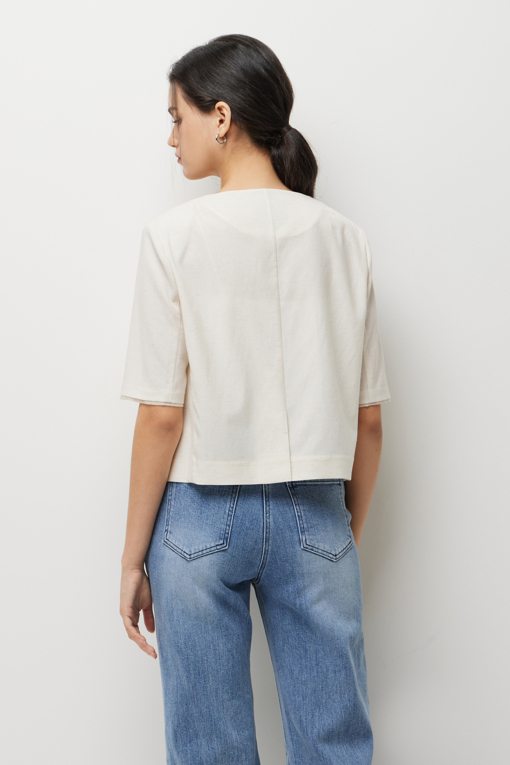 https://img.benettonmall.com/PARTS/KS/26S/SAJKE7631IV_MB_D2.jpg?cb=1778668868
