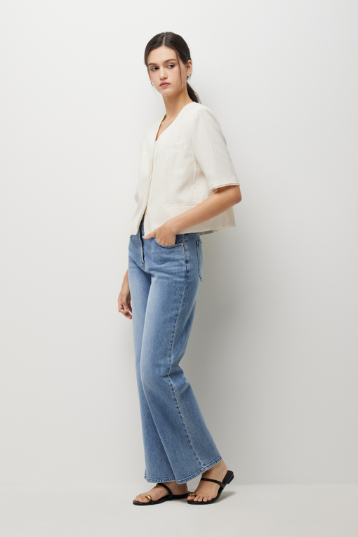 https://img.benettonmall.com/PARTS/KS/26S/SAJKE7631IV_MB_D5.jpg?cb=1778668868