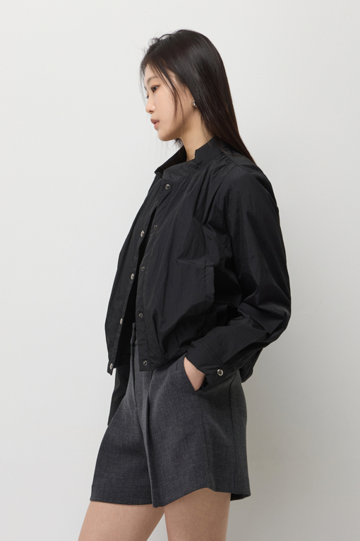 https://img.benettonmall.com/PARTS/KS/26S/SAJP01611BK_MB_D1.jpg?cb=1782918151