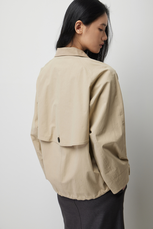 https://img.benettonmall.com/PARTS/KS/26S/SAJP02611BG_MB_D4.jpg?cb=1782918151