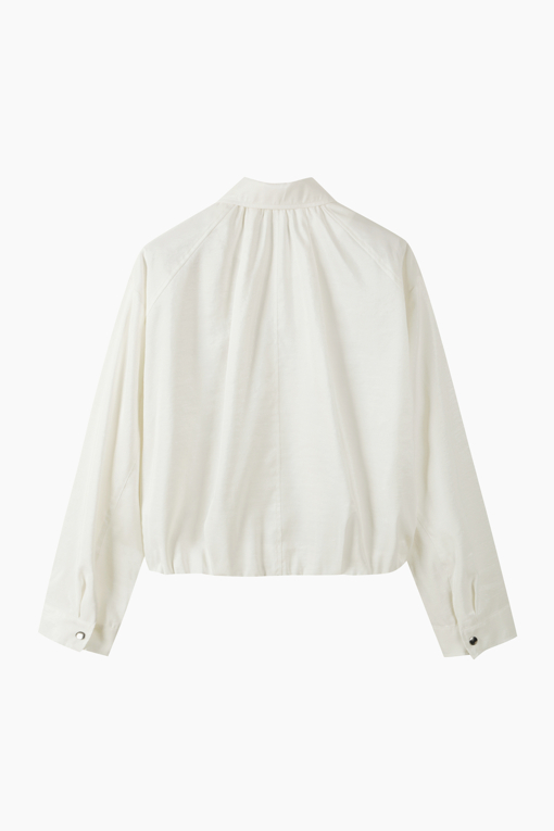 https://img.benettonmall.com/PARTS/KS/26S/SAJP31631IV_MB_D11.jpg?cb=1782918151