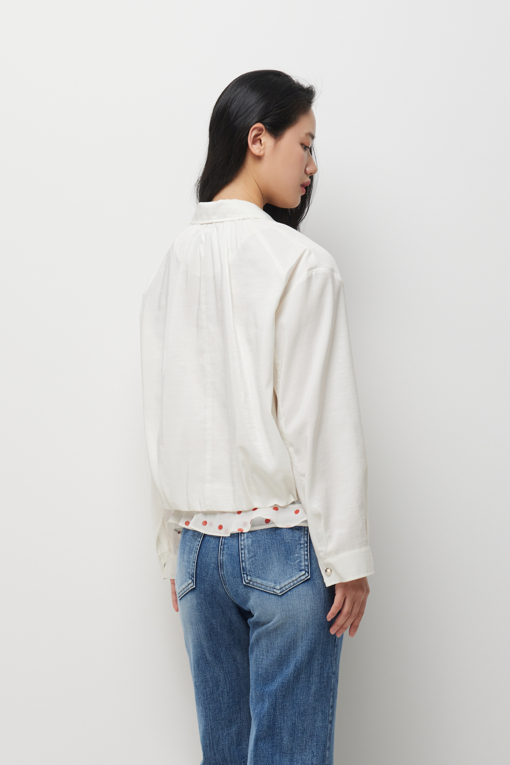 https://img.benettonmall.com/PARTS/KS/26S/SAJP31631IV_MB_D2.jpg?cb=1782918151