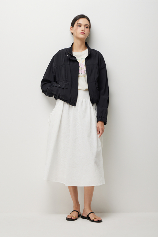 https://img.benettonmall.com/PARTS/KS/26S/SAJP35631BK_MB_D5.jpg?cb=1782918151