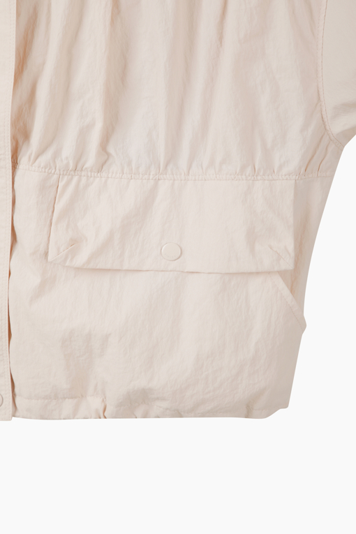 https://img.benettonmall.com/PARTS/KS/26S/SAJP35631PK_MB_D13.jpg?cb=1782918151