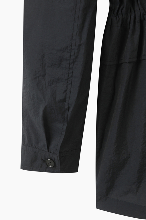 https://img.benettonmall.com/PARTS/KS/26S/SAJP38631DN_MB_D15.jpg?cb=1782918151