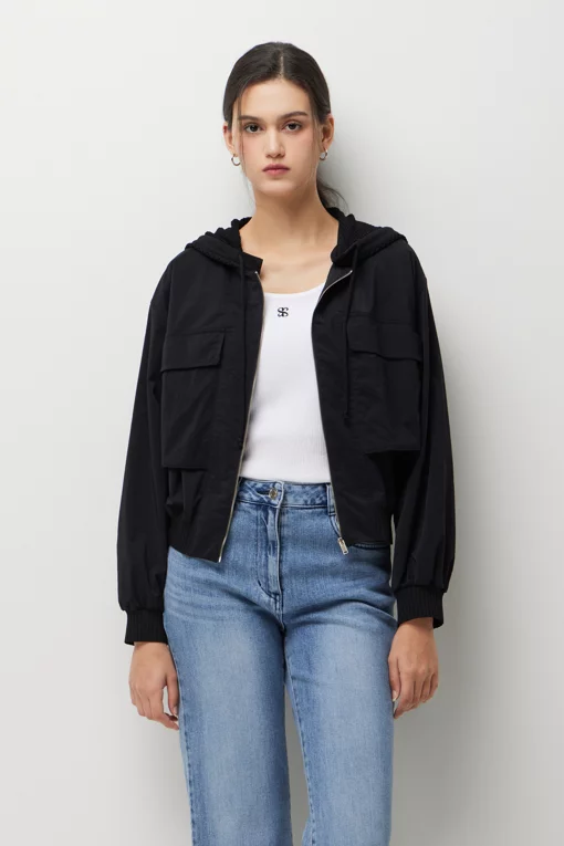 https://img.benettonmall.com/PARTS/KS/26S/SAJP39631BK_MB.jpg?cb=1778668868