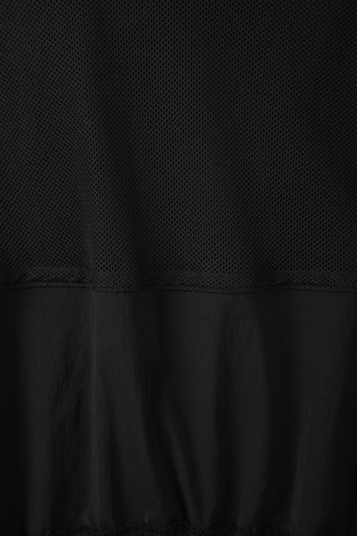 https://img.benettonmall.com/PARTS/KS/26S/SAJP39631BK_MB_D16.jpg