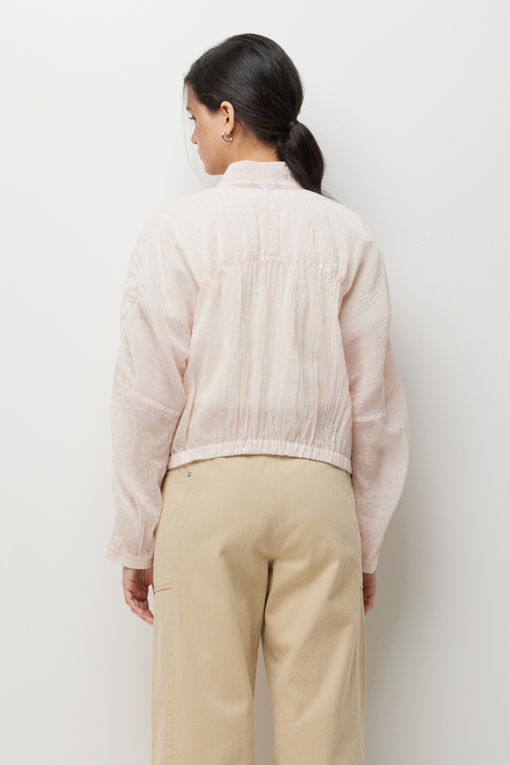 https://img.benettonmall.com/PARTS/KS/26S/SAJP40631LP_MB_D2.jpg?cb=1782918151