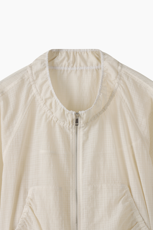 https://img.benettonmall.com/PARTS/KS/26S/SAJP41631BE_MB_D12.jpg?cb=1782918151