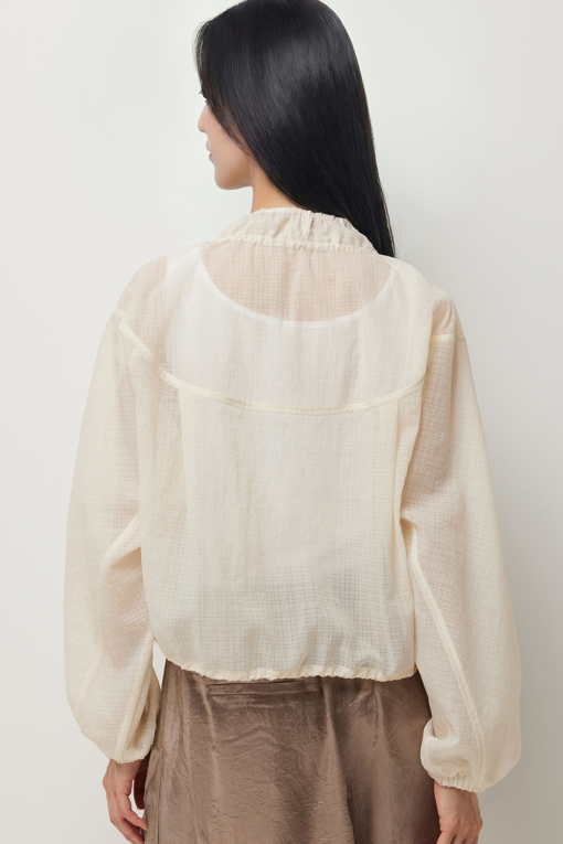 https://img.benettonmall.com/PARTS/KS/26S/SAJP41631BE_MB_D4.jpg?cb=1782918151