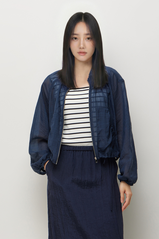 https://img.benettonmall.com/PARTS/KS/26S/SAJP41631NY_MB_D0.jpg?cb=1782918151