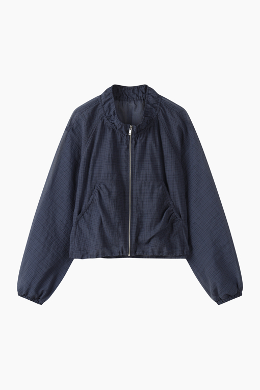 https://img.benettonmall.com/PARTS/KS/26S/SAJP41631NY_MB_D10.jpg?cb=1782918151