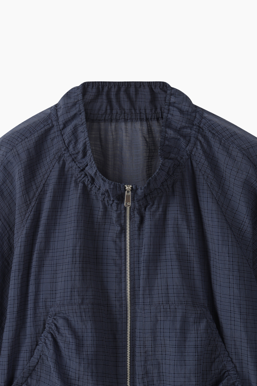 https://img.benettonmall.com/PARTS/KS/26S/SAJP41631NY_MB_D12.jpg?cb=1782918151