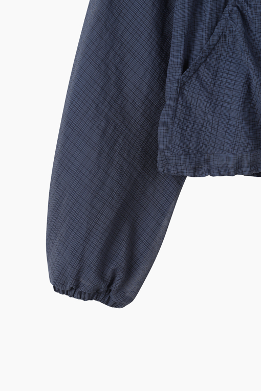https://img.benettonmall.com/PARTS/KS/26S/SAJP41631NY_MB_D13.jpg?cb=1782918151