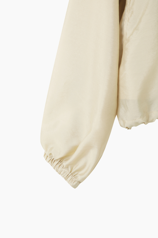 https://img.benettonmall.com/PARTS/KS/26S/SAJP80631BG_MB_D13.jpg?cb=1782918151