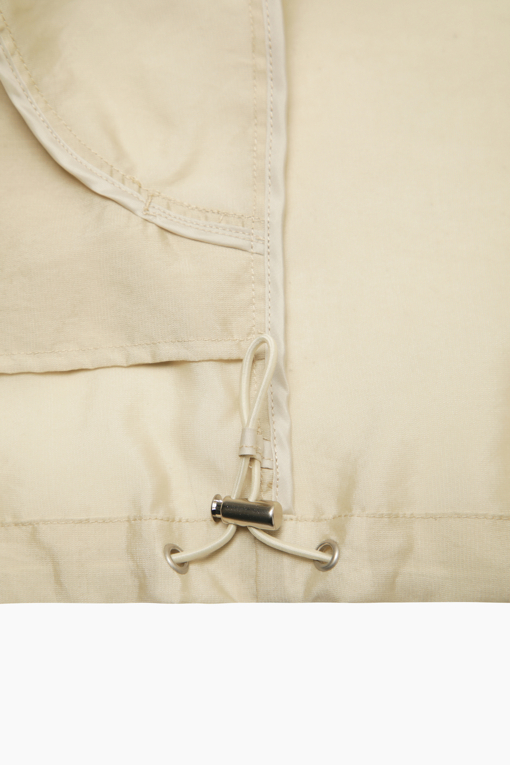 https://img.benettonmall.com/PARTS/KS/26S/SAJP80631BG_MB_D15.jpg?cb=1782918151