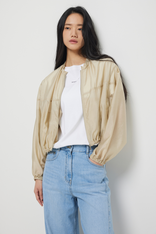 https://img.benettonmall.com/PARTS/KS/26S/SAJP80631BG_MB_D3.jpg?cb=1782918151