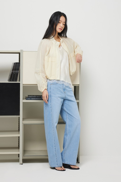 https://img.benettonmall.com/PARTS/KS/26S/SAJPE1631CR_MB_D4.jpg?cb=1778668868