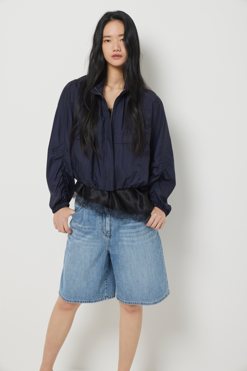 https://img.benettonmall.com/PARTS/KS/26S/SAJPE1631DN_MB_D1.jpg?cb=1778668868