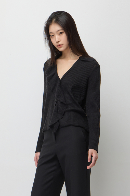 https://img.benettonmall.com/PARTS/KS/26S/SAKC01611BK_MB_D1.jpg?cb=1782918151