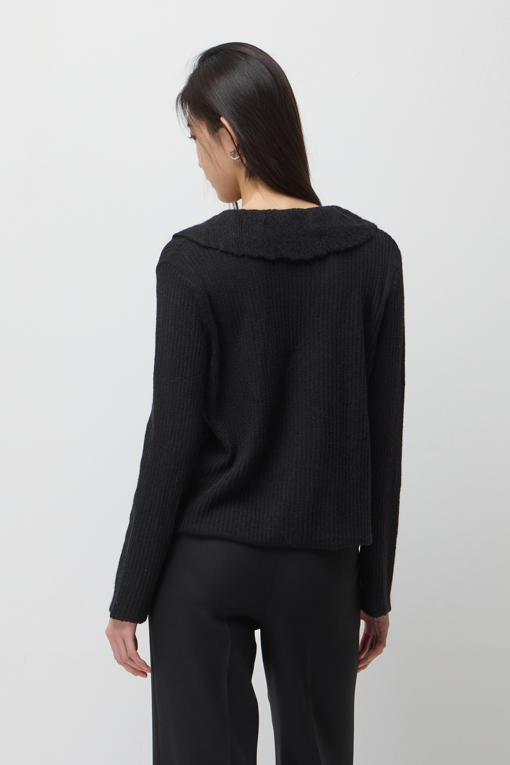 https://img.benettonmall.com/PARTS/KS/26S/SAKC01611BK_MB_D2.jpg?cb=1782918151