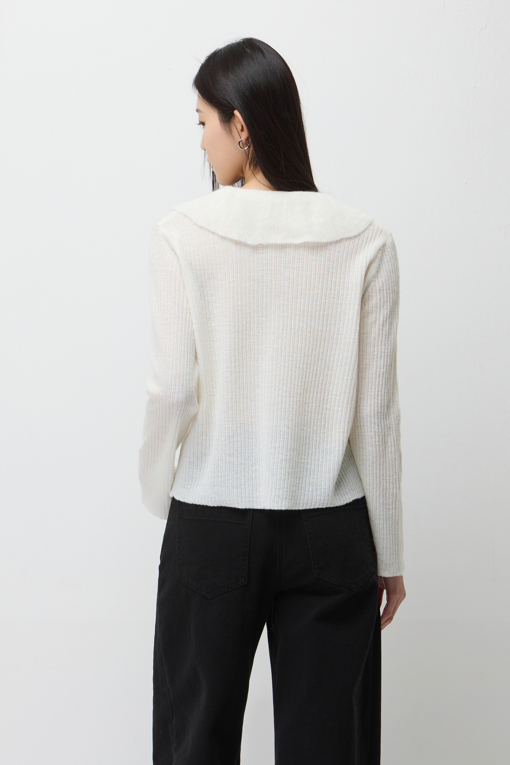 https://img.benettonmall.com/PARTS/KS/26S/SAKC01611IV_MB_D2.jpg?cb=1782918151