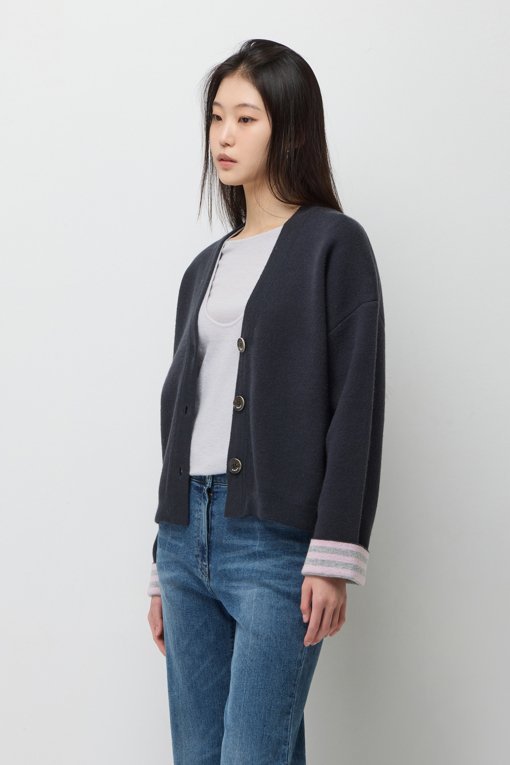https://img.benettonmall.com/PARTS/KS/26S/SAKC02611DG_MB_D1.jpg?cb=1782918151