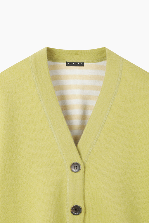 https://img.benettonmall.com/PARTS/KS/26S/SAKC02611OL_MB_D12.jpg?cb=1782918151