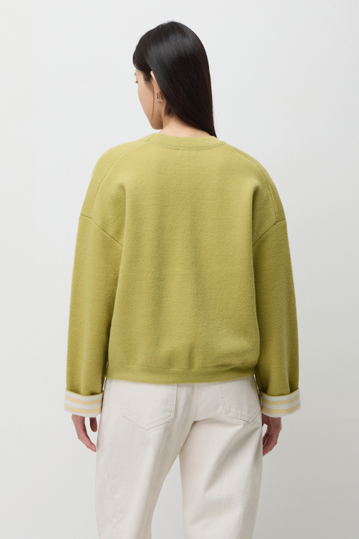 https://img.benettonmall.com/PARTS/KS/26S/SAKC02611OL_MB_D2.jpg?cb=1782918151