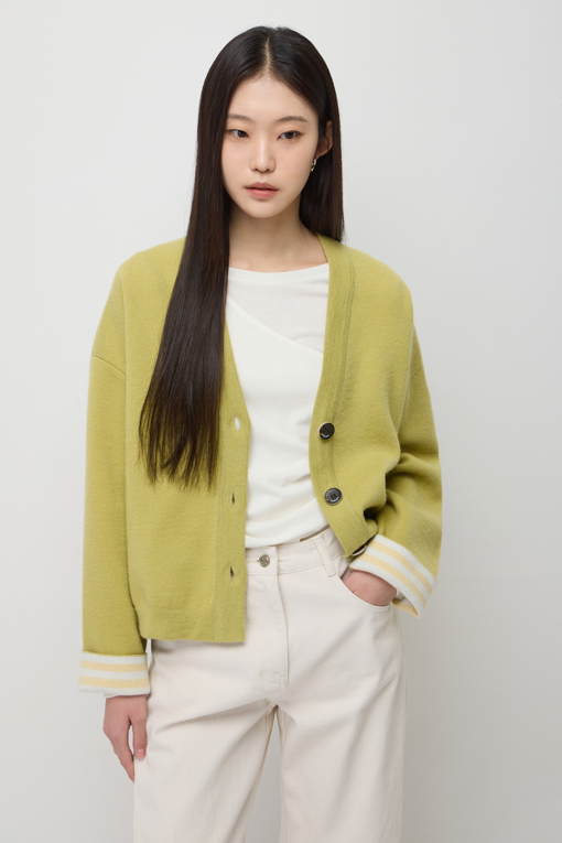 https://img.benettonmall.com/PARTS/KS/26S/SAKC02611OL_MB_D3.jpg?cb=1782918151