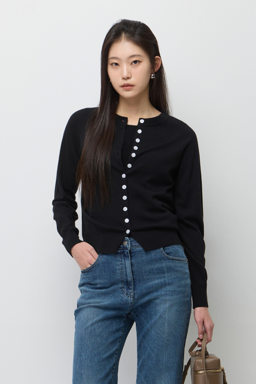 https://img.benettonmall.com/PARTS/KS/26S/SAKC04611BK_MB_D1.jpg?cb=1782918151