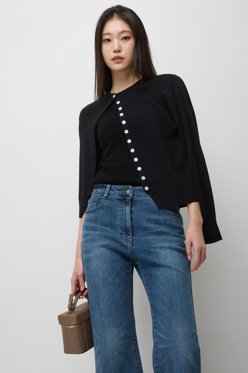 https://img.benettonmall.com/PARTS/KS/26S/SAKC04611BK_MB_D5.jpg?cb=1782918151