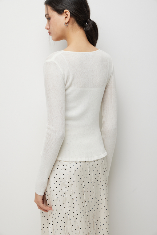https://img.benettonmall.com/PARTS/KS/26S/SAKC31631IV_MB_D4.jpg?cb=1782918151