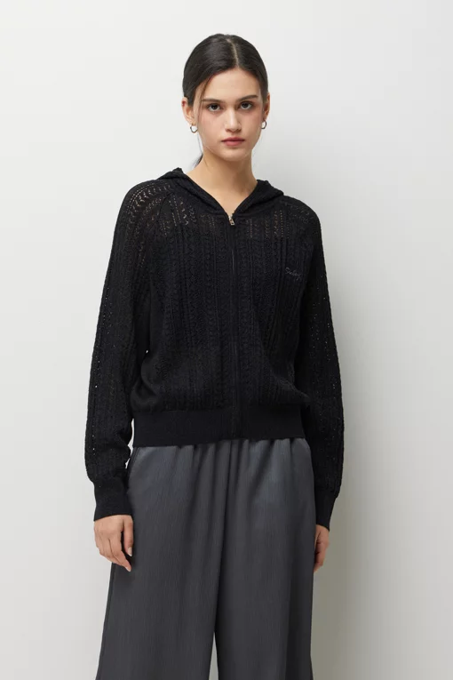 https://img.benettonmall.com/PARTS/KS/26S/SAKC33631BK_MB.jpg?cb=1782918151