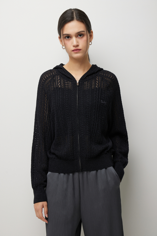 https://img.benettonmall.com/PARTS/KS/26S/SAKC33631BK_MB_D3.jpg?cb=1782918151