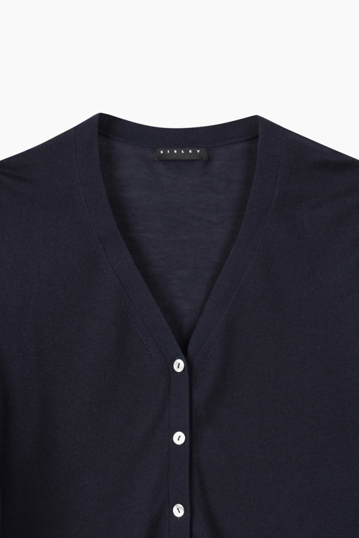 https://img.benettonmall.com/PARTS/KS/26S/SAKC34631DN_MB_D12.jpg?cb=1782918151