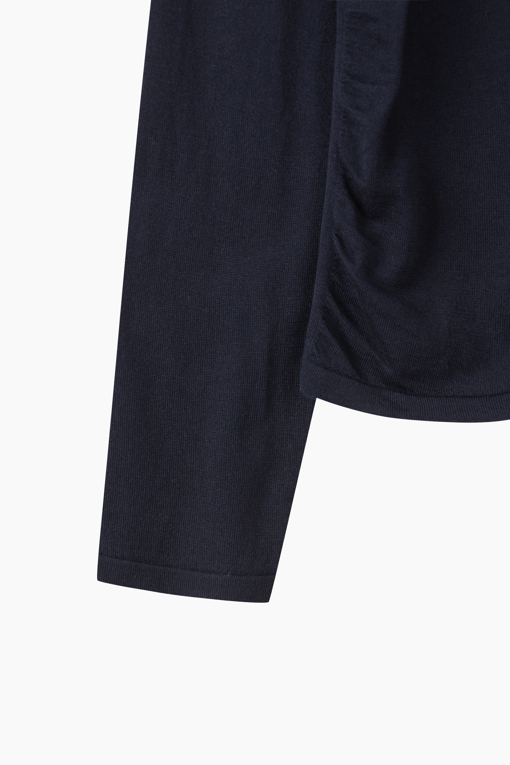 https://img.benettonmall.com/PARTS/KS/26S/SAKC34631DN_MB_D13.jpg?cb=1782918151