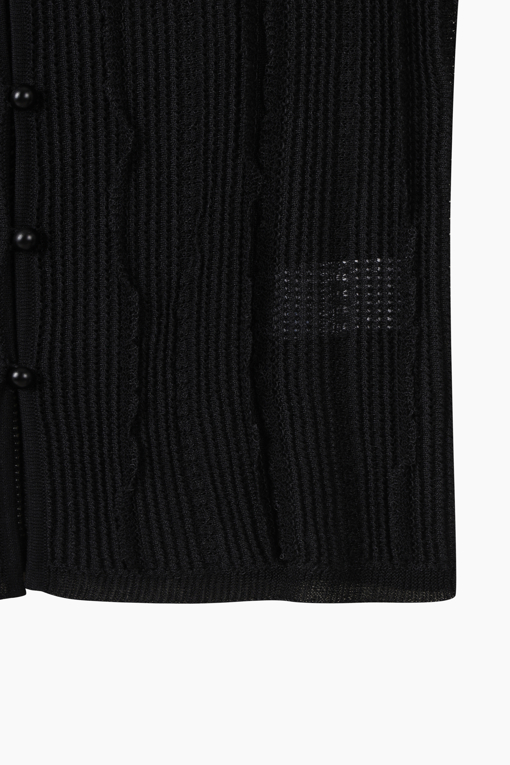 https://img.benettonmall.com/PARTS/KS/26S/SAKC36631BK_MB_D14.jpg?cb=1782918151