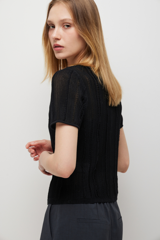 https://img.benettonmall.com/PARTS/KS/26S/SAKC36631BK_MB_D4.jpg?cb=1782918151