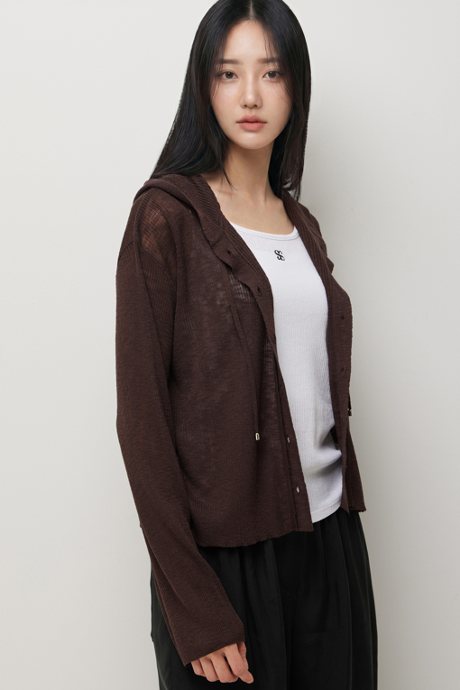 https://img.benettonmall.com/PARTS/KS/26S/SAKC37631BR_MB_D3.jpg?cb=1782918151