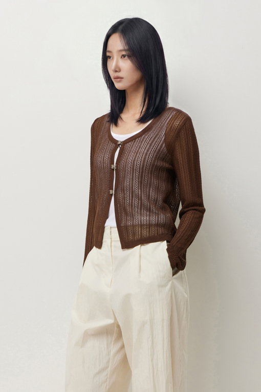 https://img.benettonmall.com/PARTS/KS/26S/SAKC38631BR_MB_D2.jpg?cb=1782918151