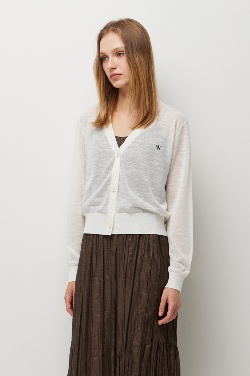 https://img.benettonmall.com/PARTS/KS/26S/SAKC39631IV_MB_D1.jpg?cb=1782918151