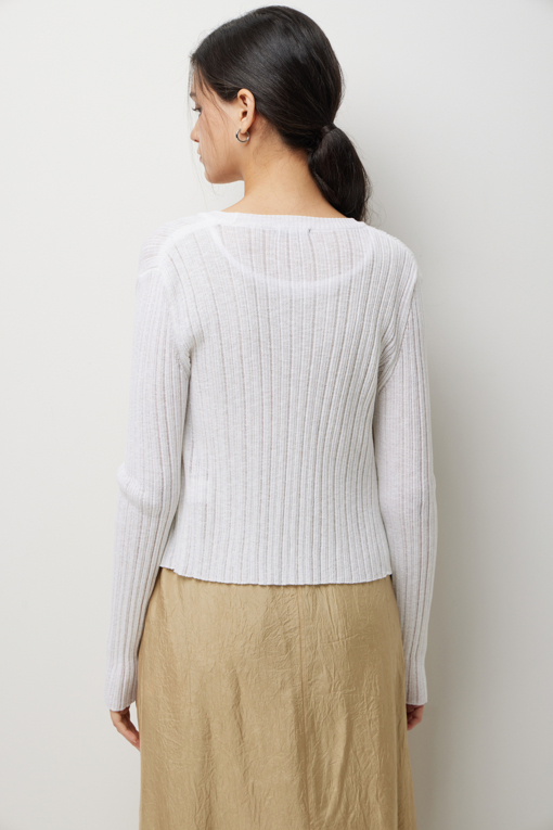 https://img.benettonmall.com/PARTS/KS/26S/SAKC41631IV_MB_D4.jpg?cb=1782918151
