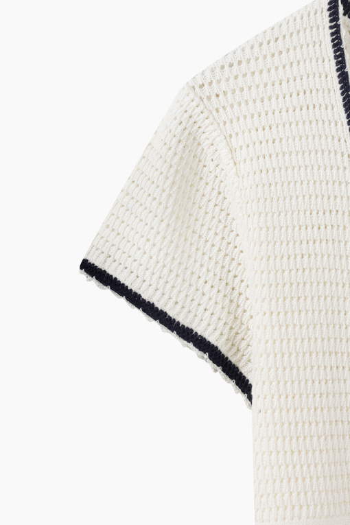 https://img.benettonmall.com/PARTS/KS/26S/SAKC43631IV_MB_D13.jpg?cb=1782918151