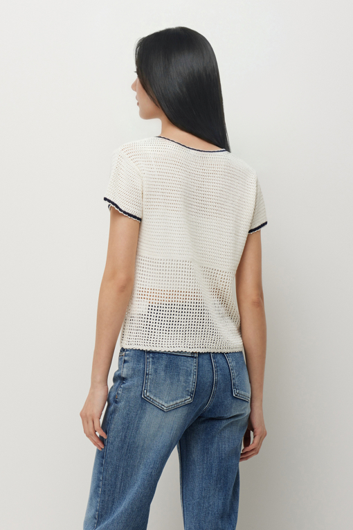 https://img.benettonmall.com/PARTS/KS/26S/SAKC43631IV_MB_D2.jpg?cb=1782918151