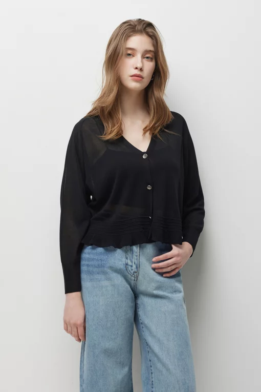 https://img.benettonmall.com/PARTS/KS/26S/SAKC81631BK_MB.jpg?cb=1782918151