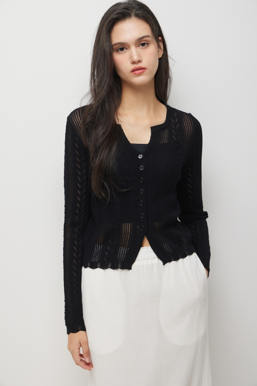 https://img.benettonmall.com/PARTS/KS/26S/SAKCE8631BK_MB_D3.jpg?cb=1778668868