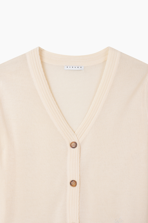 https://img.benettonmall.com/PARTS/KS/26S/SAKCE9631CR_MB_D12.jpg?cb=1778668868