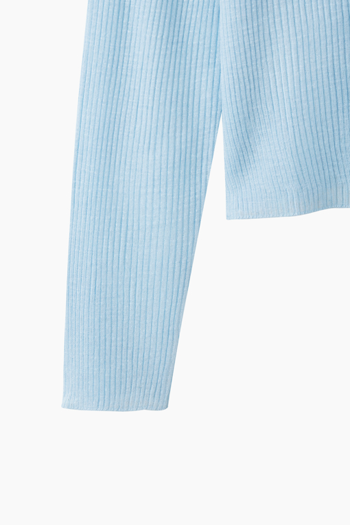 https://img.benettonmall.com/PARTS/KS/26S/SAKCZ2631SB_MB_D13.jpg?cb=1778668868
