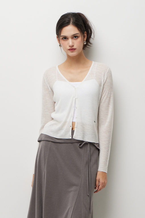 https://img.benettonmall.com/PARTS/KS/26S/SAKCZ2631WH_MB_D0.jpg?cb=1782918151